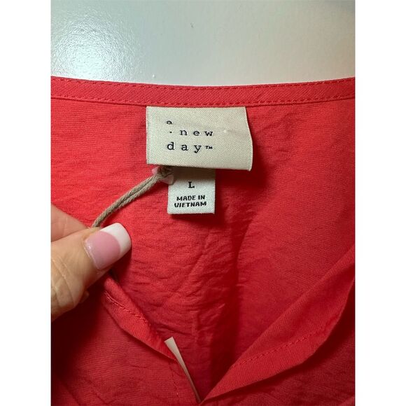 A New Day Women's Long Sleeve V-Neck Blouse Red Size L Casual NWT - Picture 7 of 9